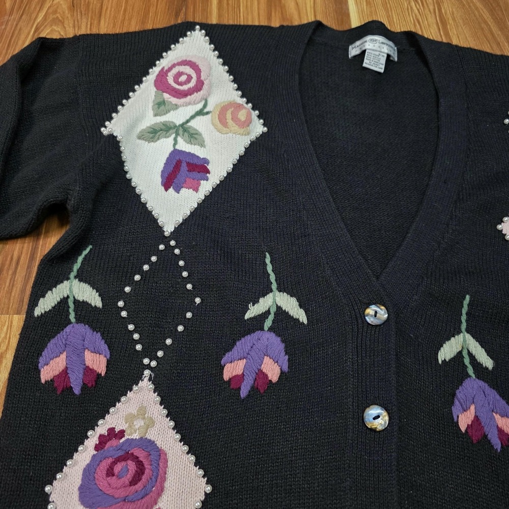 Vtg Maggie Lawrence Cardigan Sweater Womens 18/20 Black Floral Beaded Cottage - Picture 3 of 10